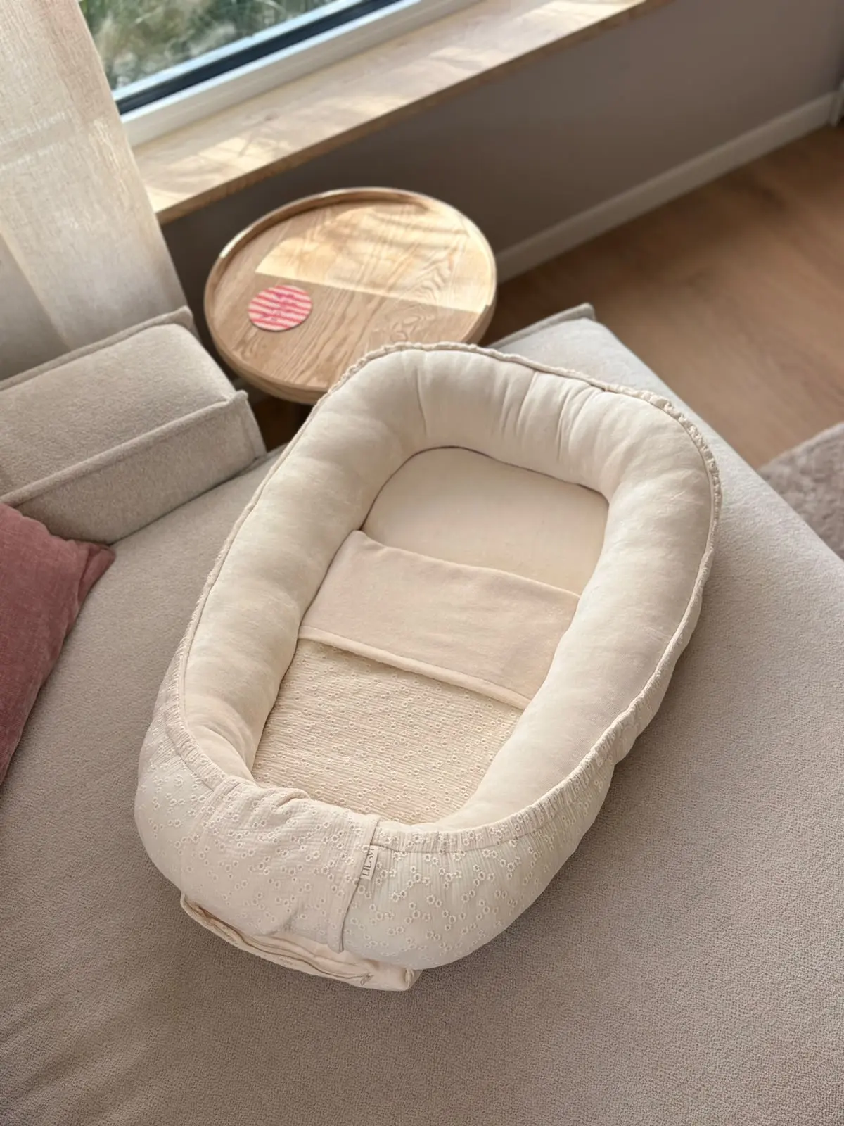 Babynestje Broderie - Afbeelding 2