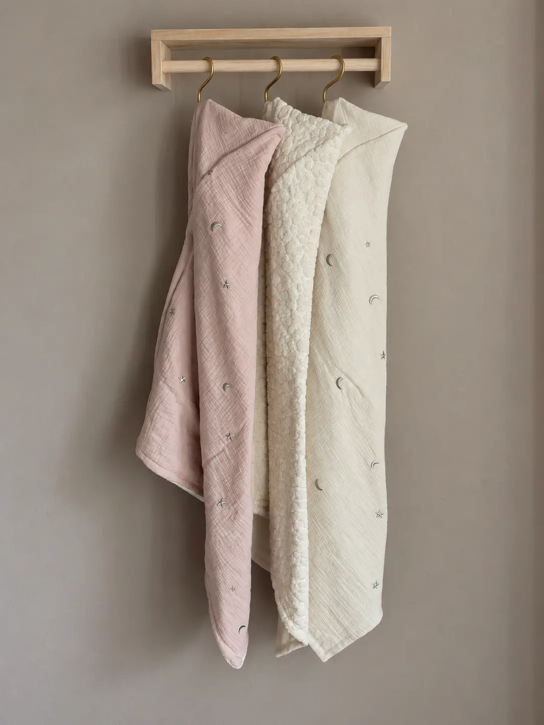 Wikkeldoek Moons & Stars roze - Afbeelding 2
